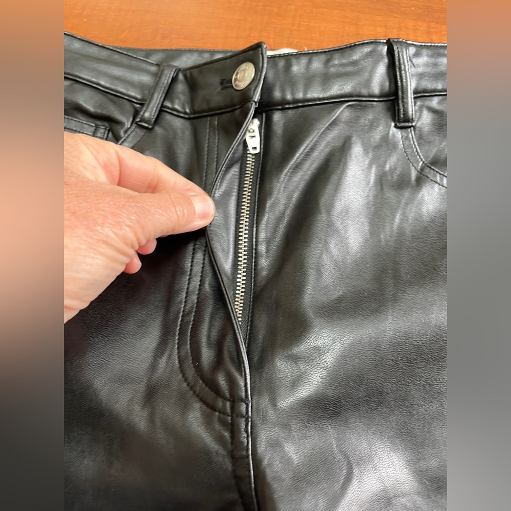 Wilfred faux leather ladies small Black Pants - Picture 6 of 9